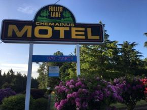 Отель Fuller Lake Chemainus Motel  Чемайнус